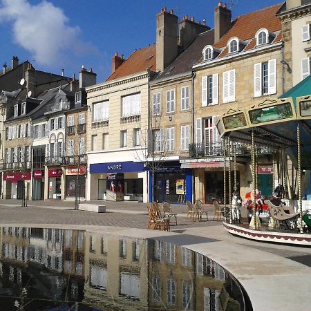 Appt "Coeur Moulinois" Appartamento Moulins  Esterno foto